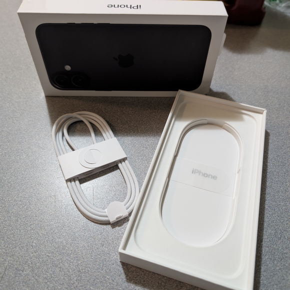 Apple iPhone 16 Plus With Case. - Picture 3 of 5